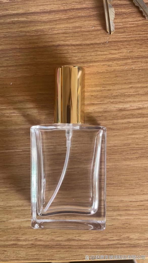 匠心燒制，以玻璃之美成就每一寸精品——全品類玻璃瓶定制生產(chǎn)專家